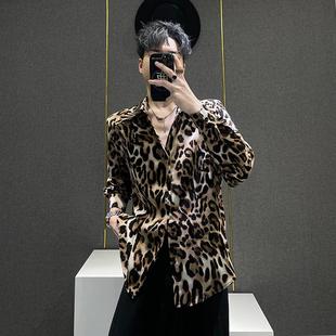 新款 2025春夏季 潮流痞帅印花宽松大尖领免烫衬衣 男士 冰丝豹纹衬衫