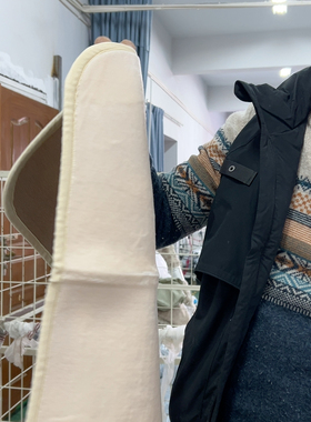 45.65随机色牛奶绒地垫5个 瑕疵