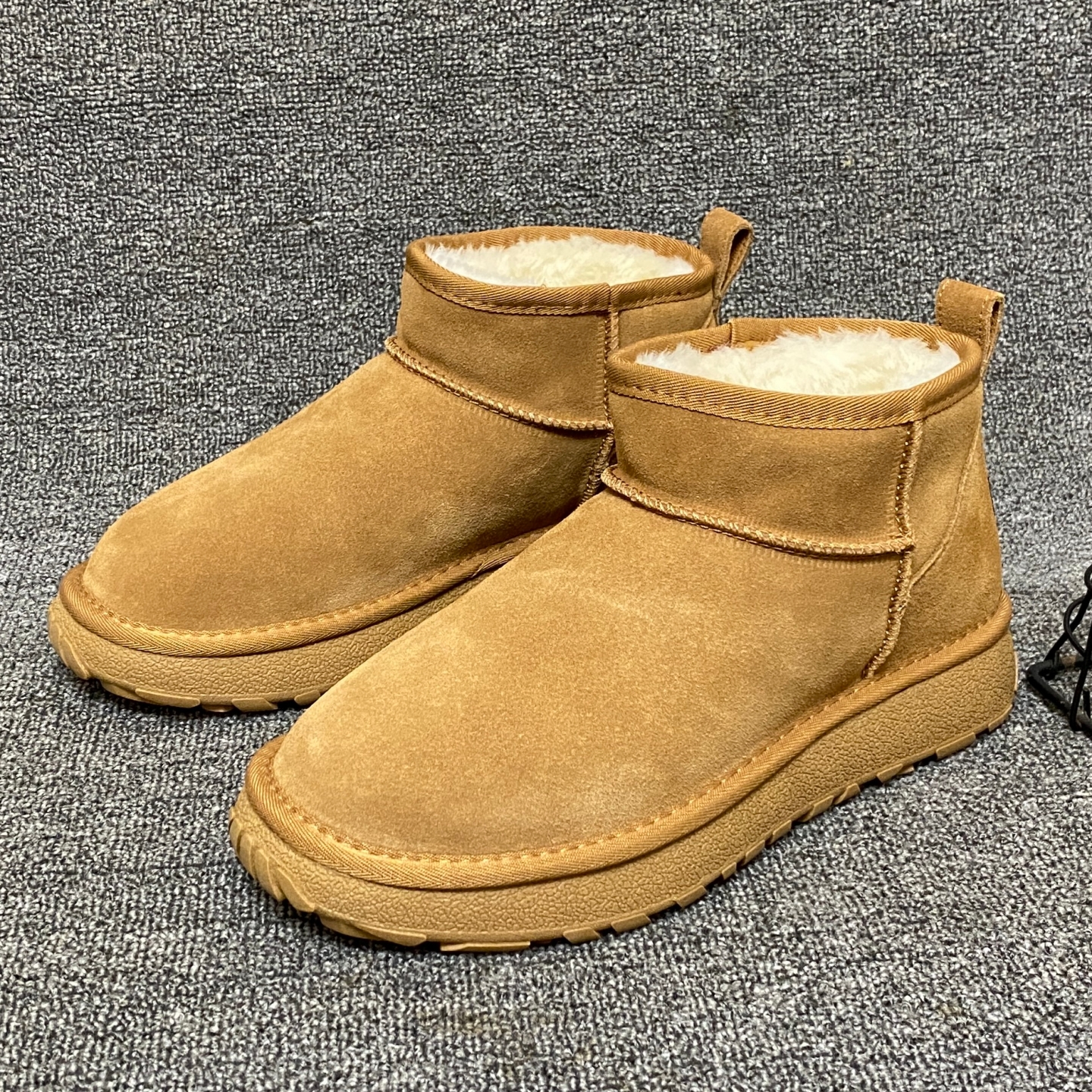 真皮羊绒雪地靴保暖厚底防滑短靴