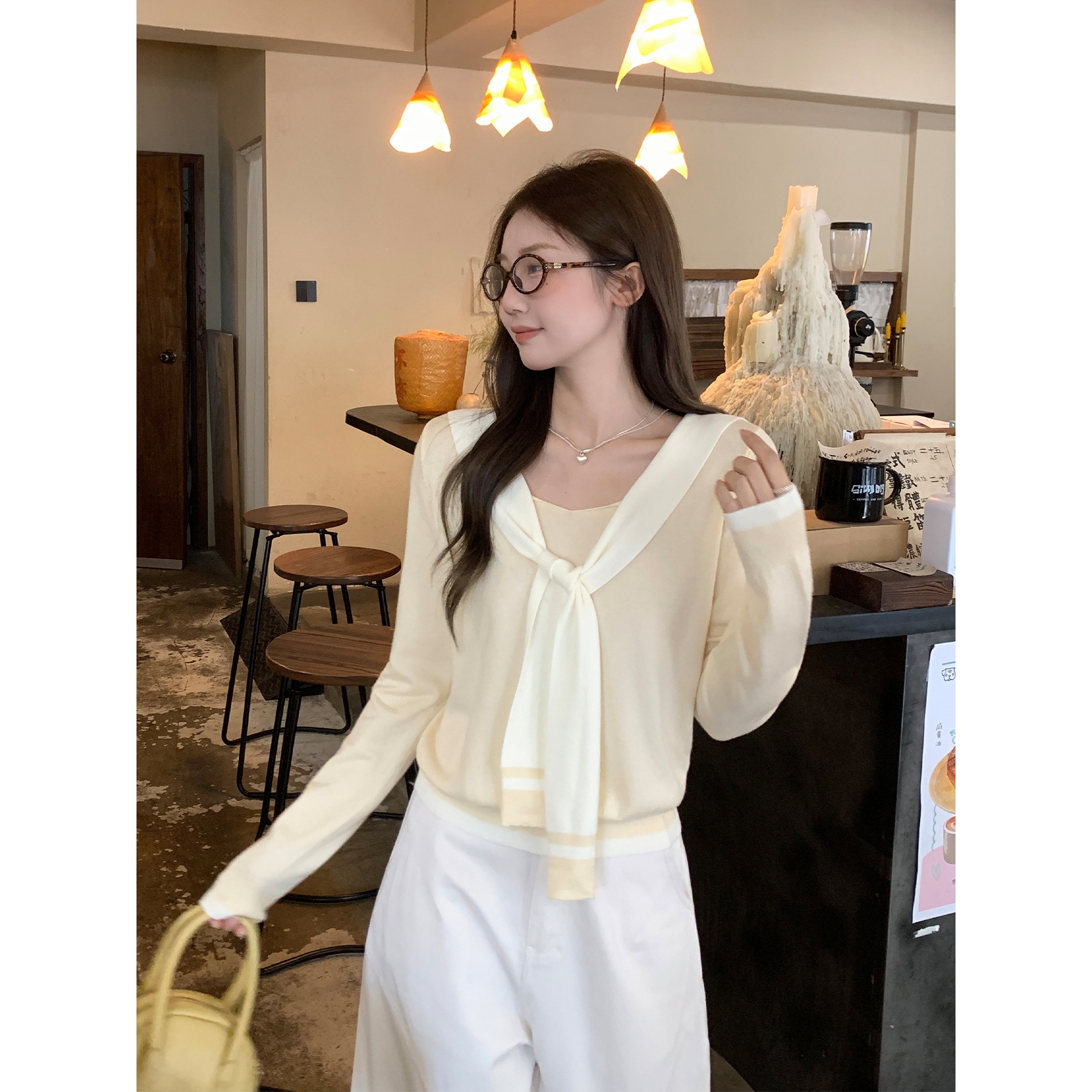 2025早秋穿搭黄色V领假两件披肩绑带毛针织衫长袖打底衫内搭女装