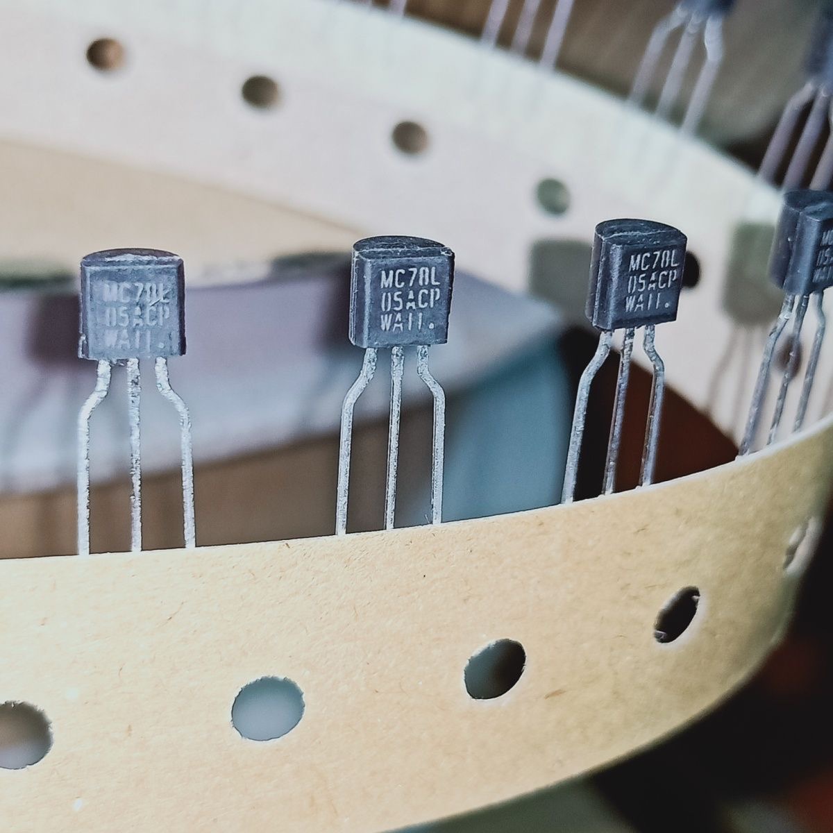 假一赔十 MC78L05ACP G 79L05 TL431AC ON进口全新原装直插三极管