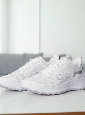 中国李宁新款Future Run跑步鞋耐磨休闲鞋女士低帮运动鞋ARBQ004