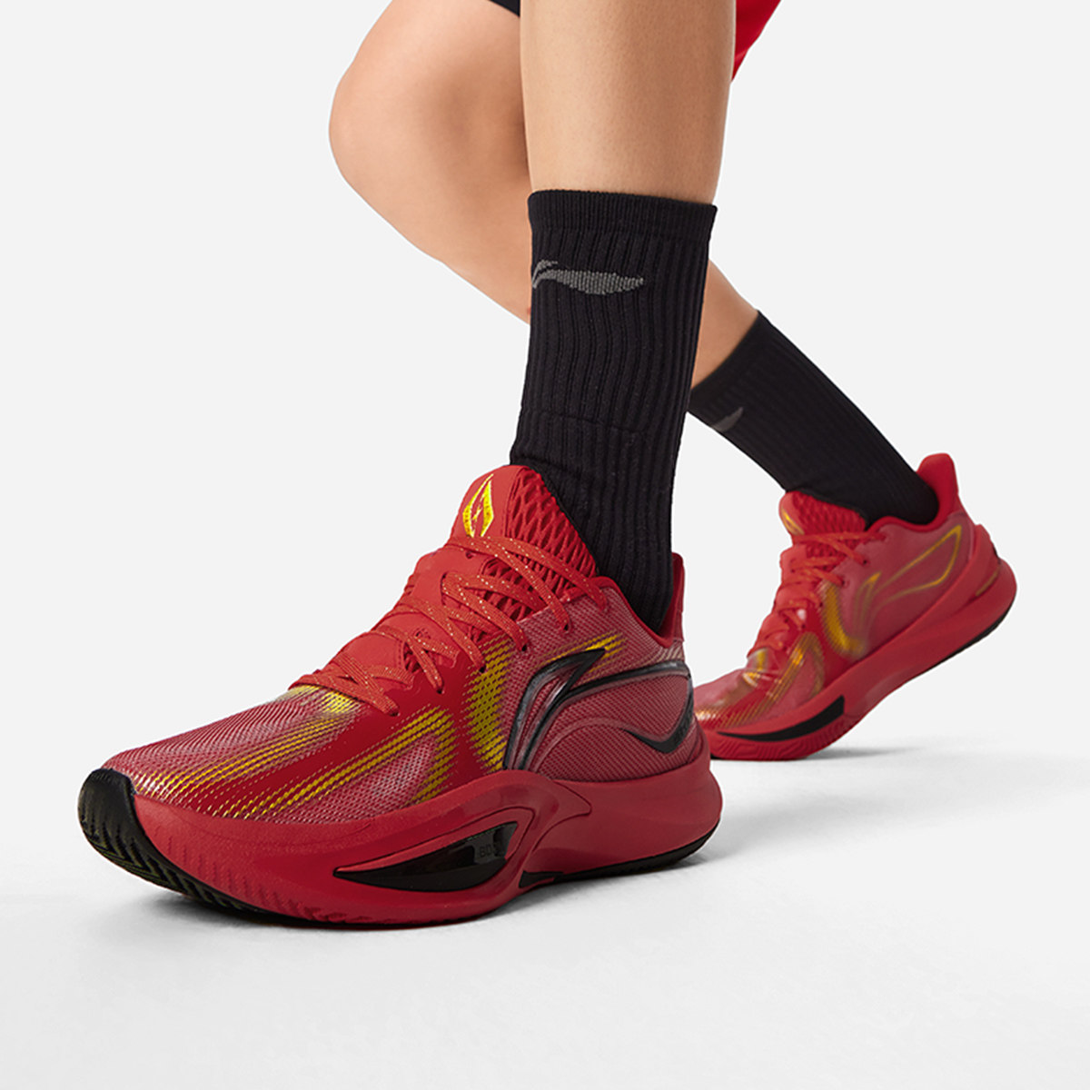 Lining/李宁冬季新款闪凌3男子户外高回弹篮球专业比赛鞋ABAW007