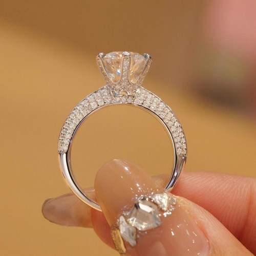 纯银镀白金莫桑石戒指情侣对戒