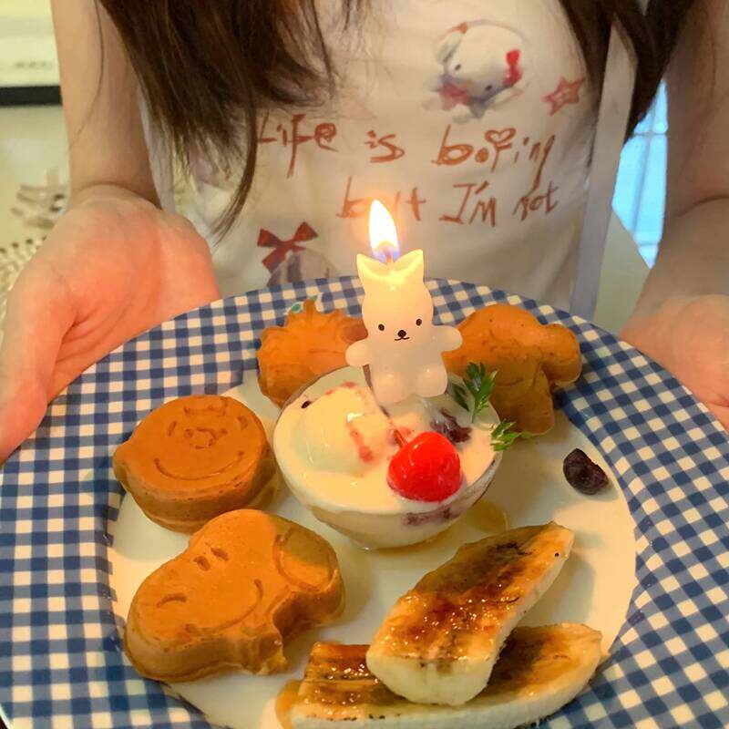 网红小红书同款爱心生日蜡烛蛋糕装饰可爱小兔子蜡烛甜品装扮插件