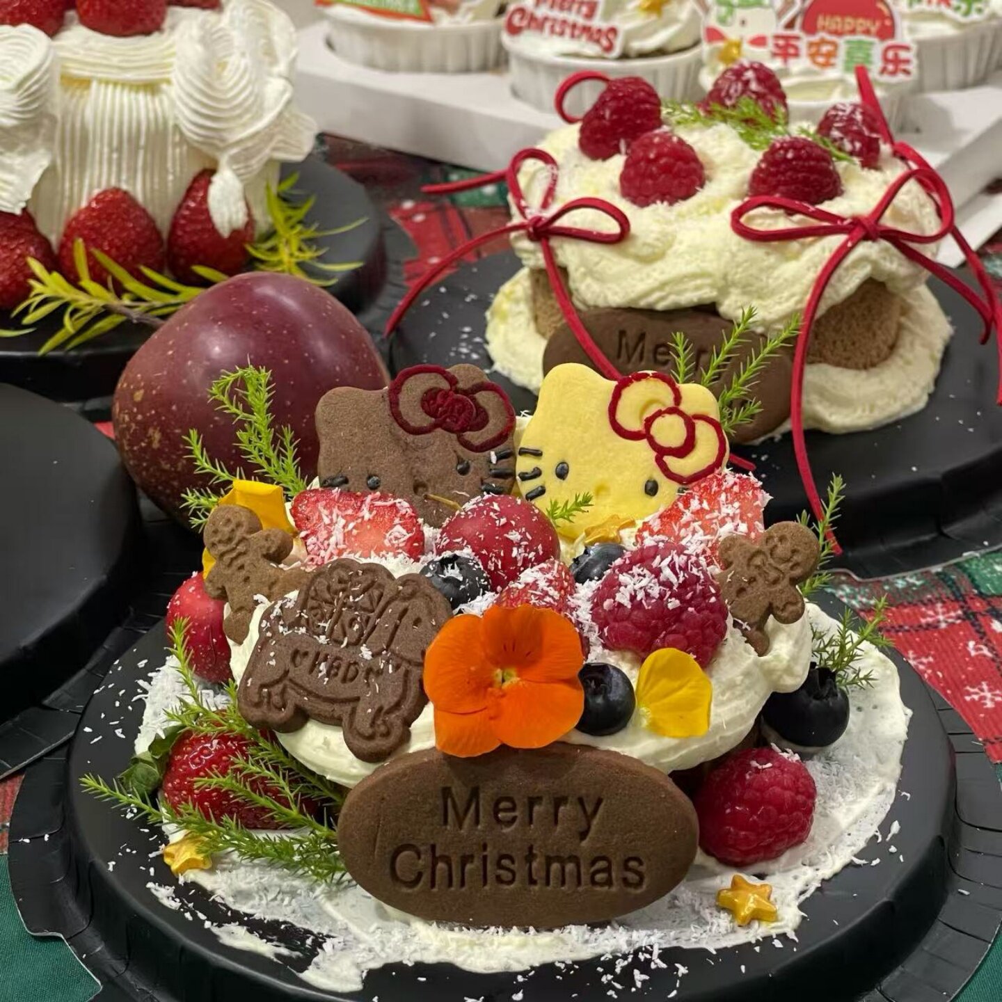 网红圣诞节快乐插牌饼干蛋糕装饰hellokitty腊肠狗造型饼干摆件