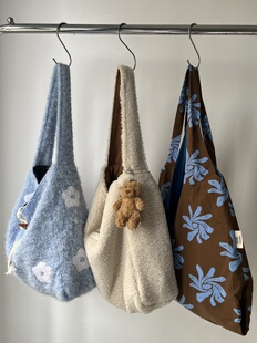 asm 高级感毛毛托特包 studio韩系软绒毛花朵大容量水桶包秋冬新款