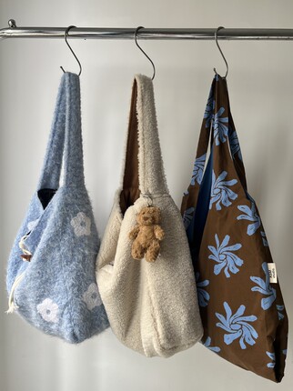 asm studio韩系软绒毛花朵大容量水桶包秋冬新款高级感毛毛托特包