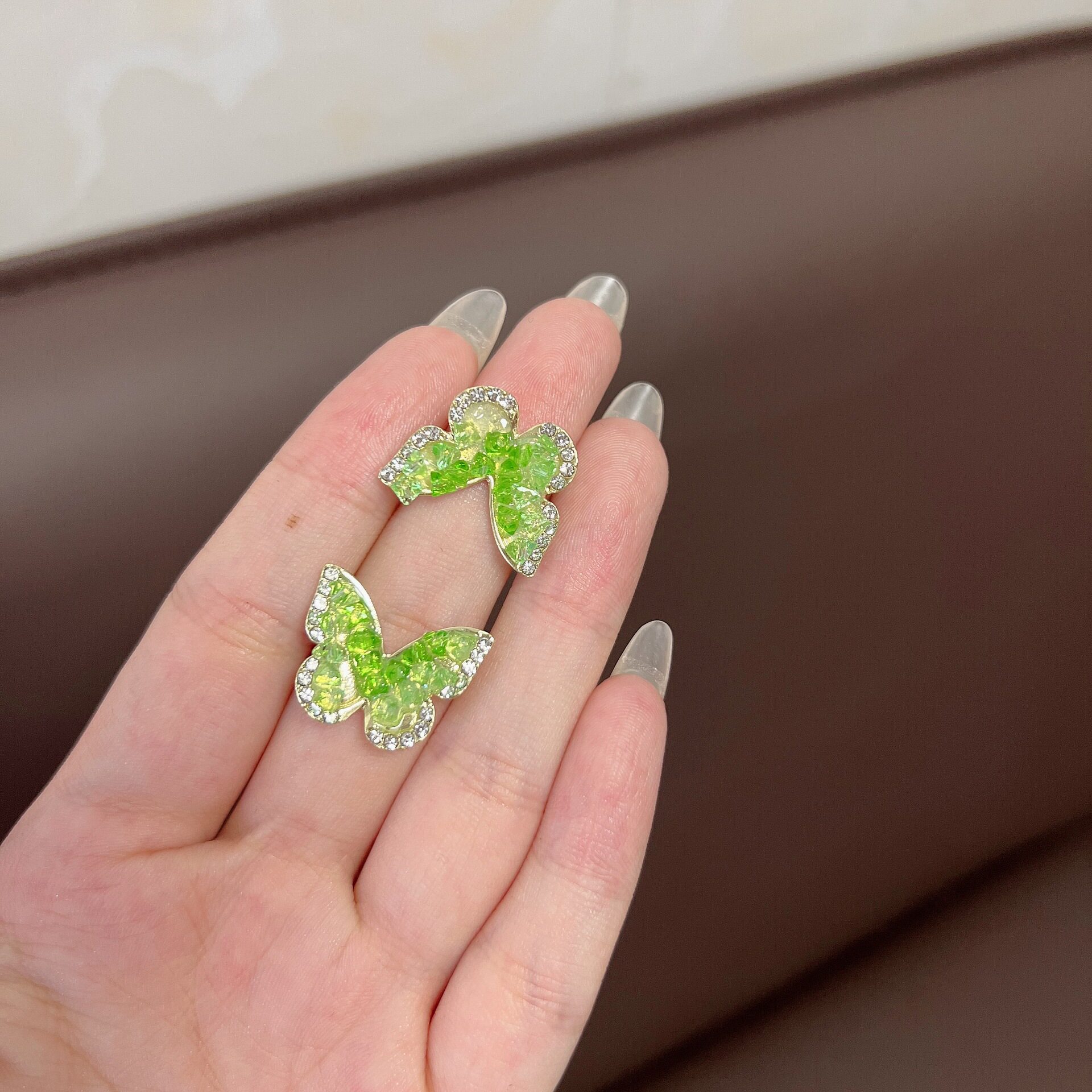 法式小清新甜美森系镶钻蝴蝶耳钉温柔优雅时尚轻奢高级感百搭耳饰