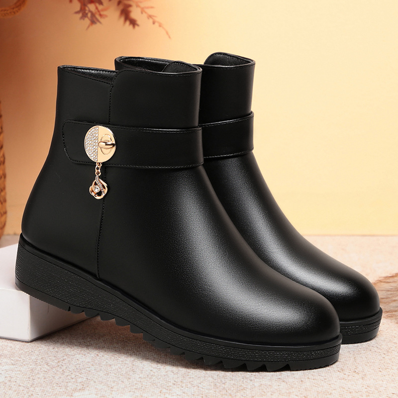 一件代发短靴女2025春秋冬季加绒保暖短筒女士靴子圆头妈妈鞋皮鞋