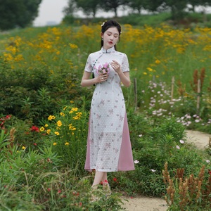 温柔风粉色碎花连衣裙女夏季收腰新款法式显瘦长裙