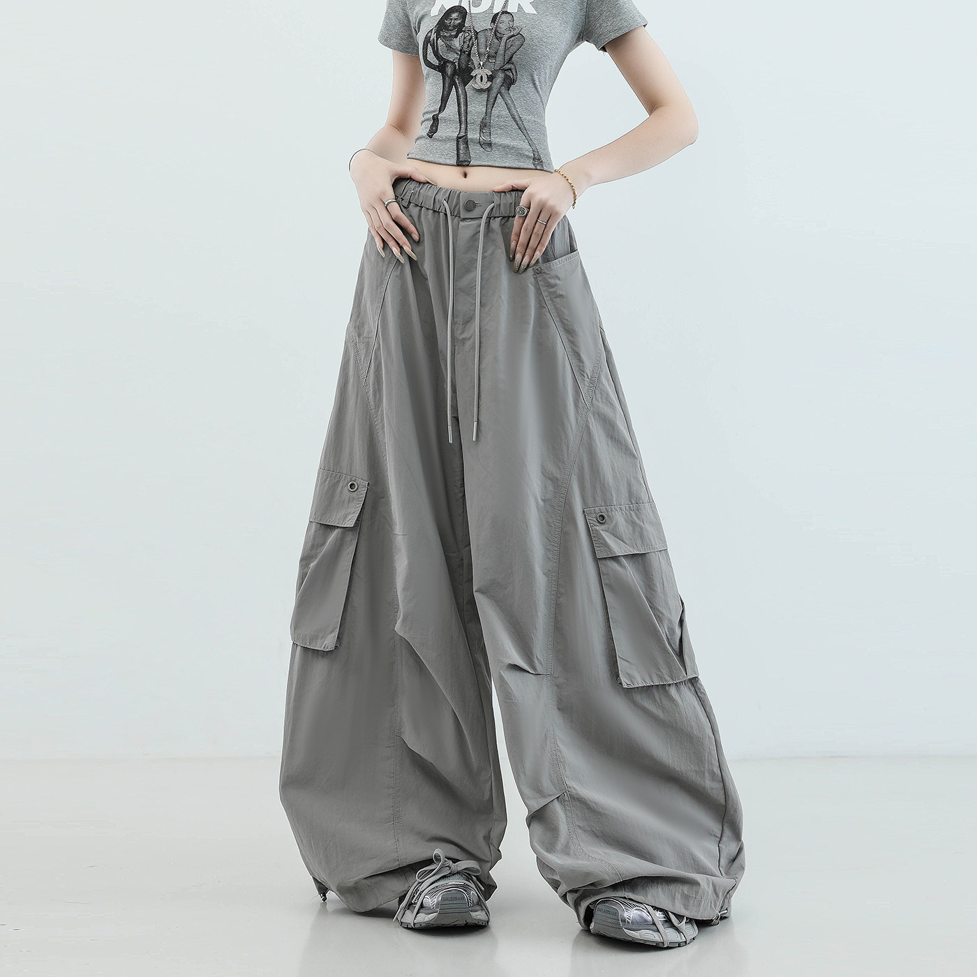 速干工装裤女2026夏季新款时尚个性休闲运动户外透气伞兵阔腿裤子