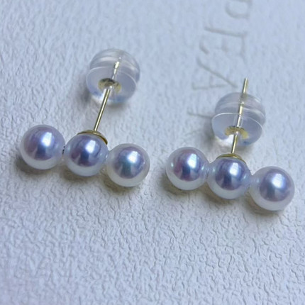 18k金天然珍珠耳钉4.5-5mm平衡木正圆无瑕镜面极强光淡水ak耳饰