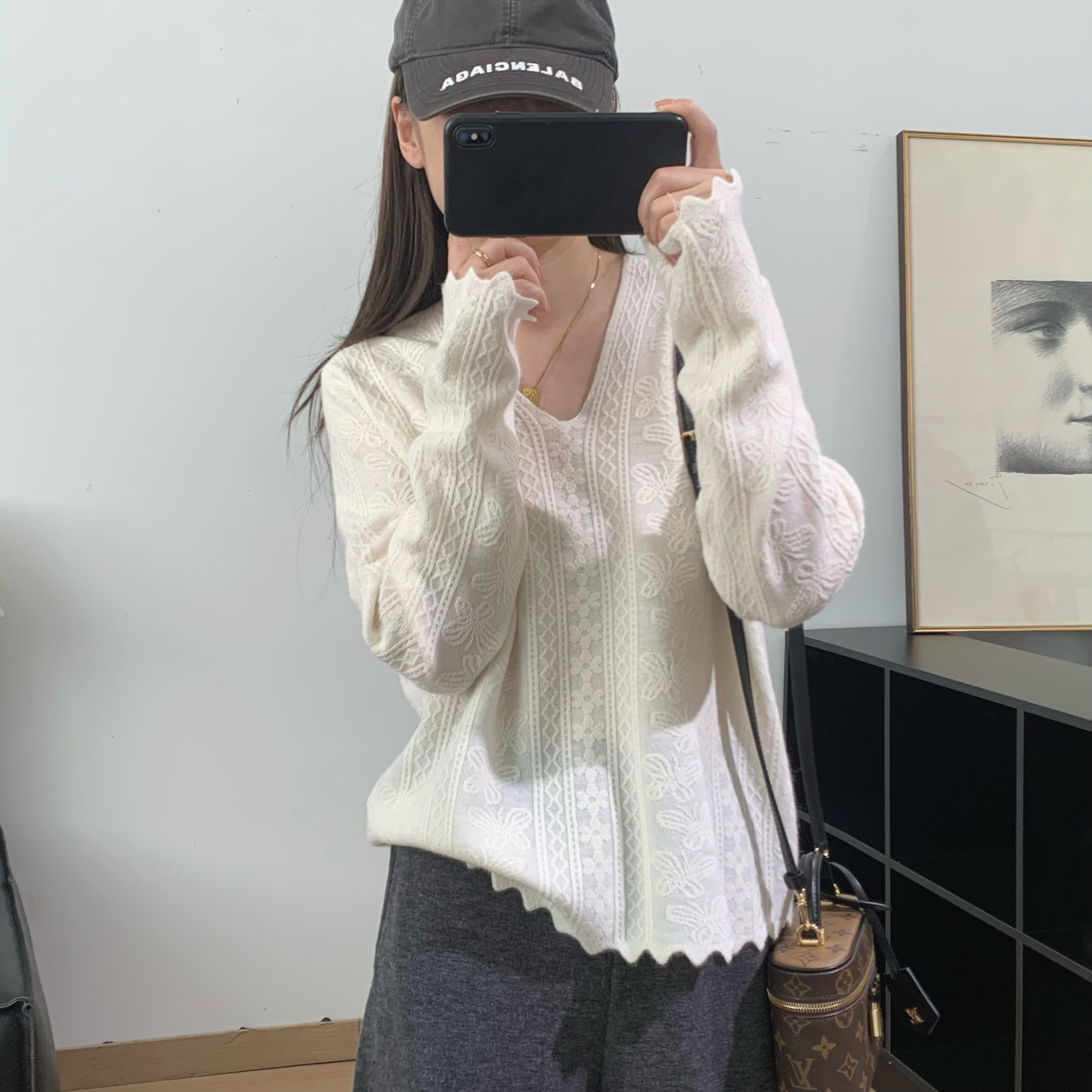 细羊毛V领针织打底衫上衣