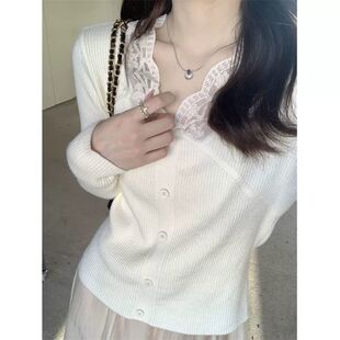 蕾丝v领针织打底衫女秋冬毛衣内搭2025新款修身高级感法式小上衣