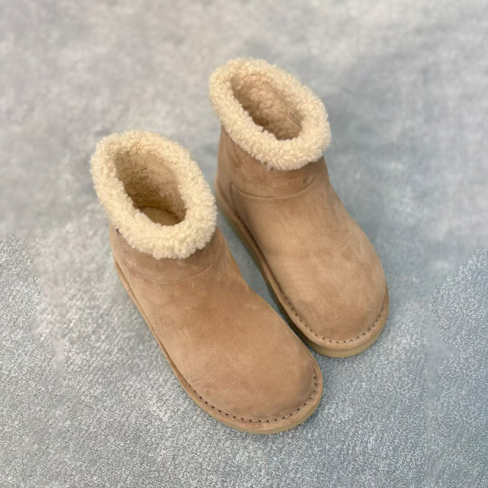 ZG级 M牛货  25秋冬新款绒面牛皮革和羊皮毛一体保暖雪地靴短靴女