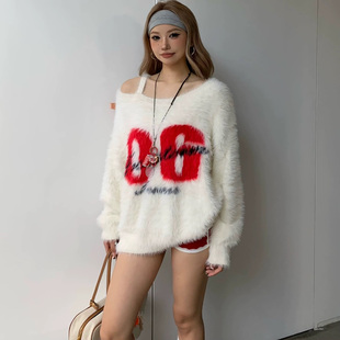 美式 上衣 辣妹2025新款 秋冬水貂绒毛衣女宽松外穿斜肩慵懒风针织衫