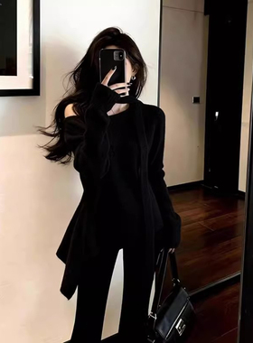 韩系设计感纯欲风斜肩灰色毛衣女可外穿内搭针织衫高级感气质上衣