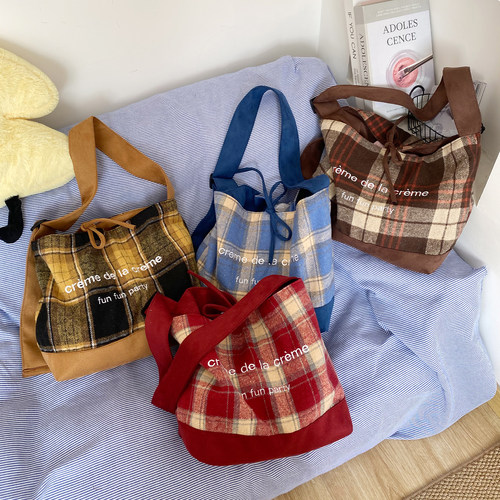 格纹时尚麂皮绒复古拼接毛呢包