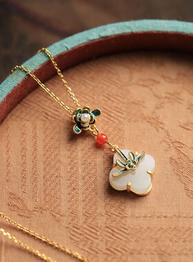 原创设计四叶草古法金国潮锁骨项链水晶石小众时尚百搭吊坠女士款