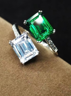 银镀白金镶嵌祖母绿托帕石蓝宝石