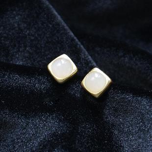 和田玉白玉方形耳钉镀金色耳环简约气质流行耳饰送长辈送女友礼物
