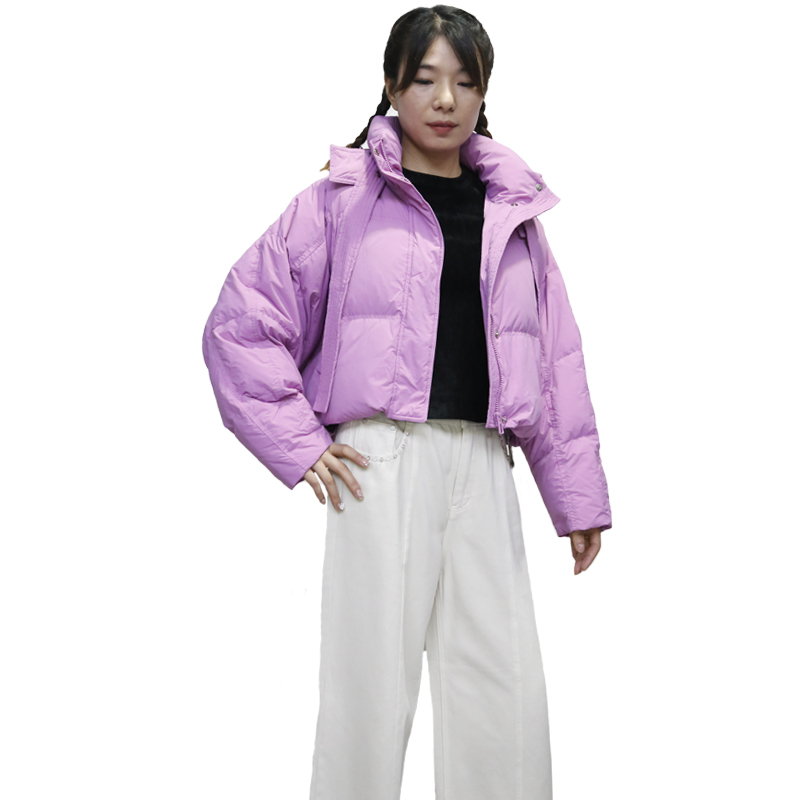 可路莎247804款短羽绒服 冬季新品高质量锦纶 百搭蝙蝠袖羽绒服女