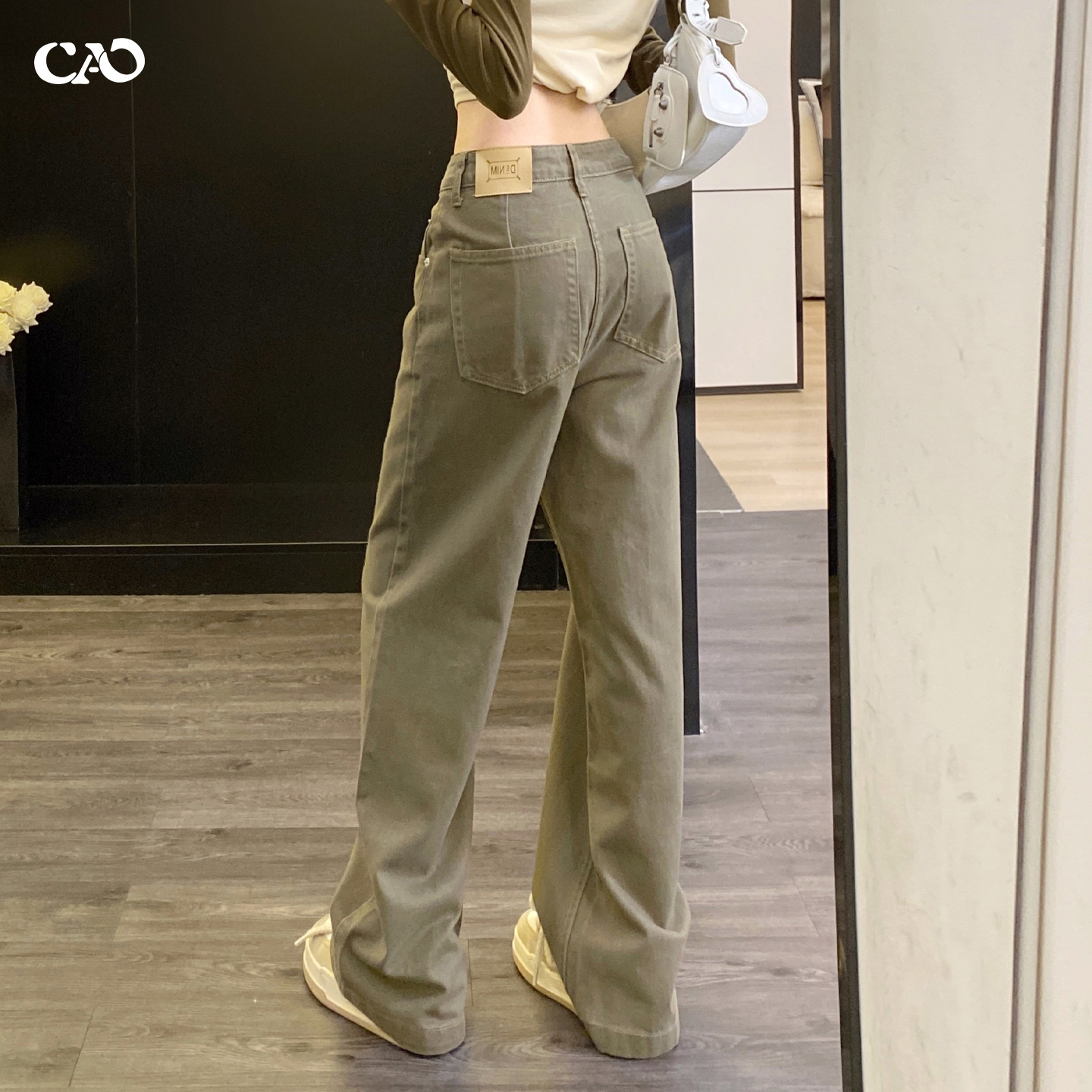 直筒牛仔裤女2025春秋新款美式复古棕色低腰显瘦水洗窄版阔腿长裤