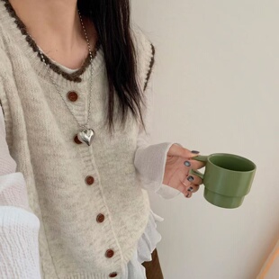 新款 女装 无袖 背心外搭 春秋圆领麻花撞色宽松针织马甲叠穿2026短款