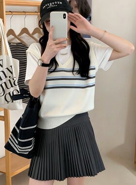 新款夏季2026针织短袖宽松短款V领甜美假两件条纹女装T恤上衣
