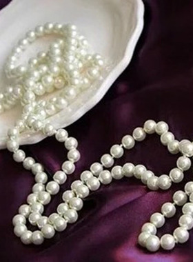 项链衣帽间化妆品香水道具摆件