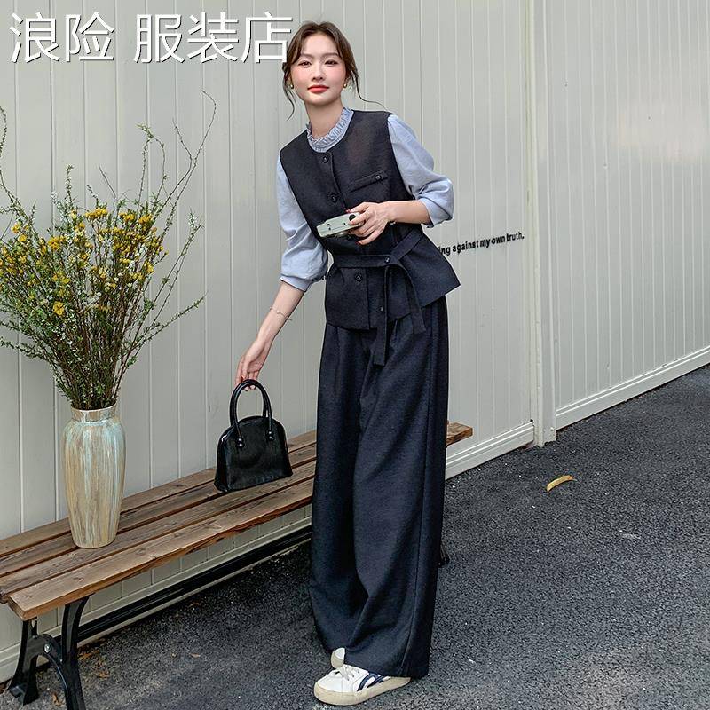 浪险灰色西装马甲阔腿裤套装女春秋2025超火气质ootd穿搭高级感三