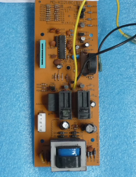 美的微波炉KD21B-C/KD23B-C2电脑板MD-KD21BC(B)控制主板显示电路