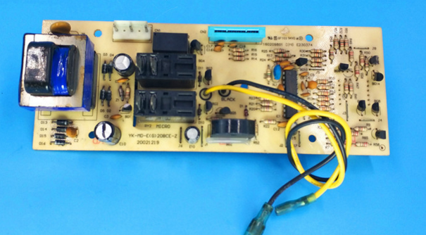 原装拆机，没修过，实物拍图，默认韵达，当天发货 买电视主板的亲，请看清标题的屏型号