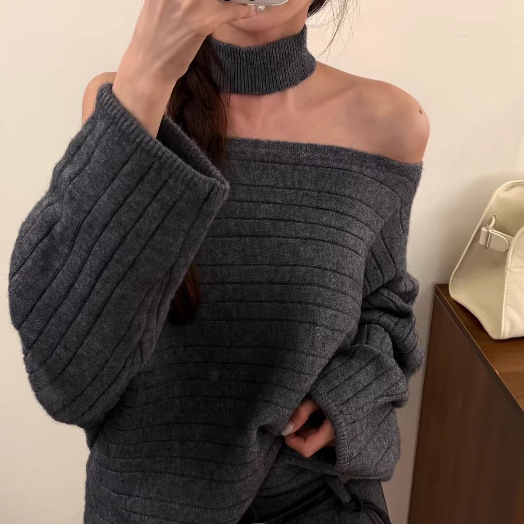 辣妹性感斜肩一字领配围脖毛衣女