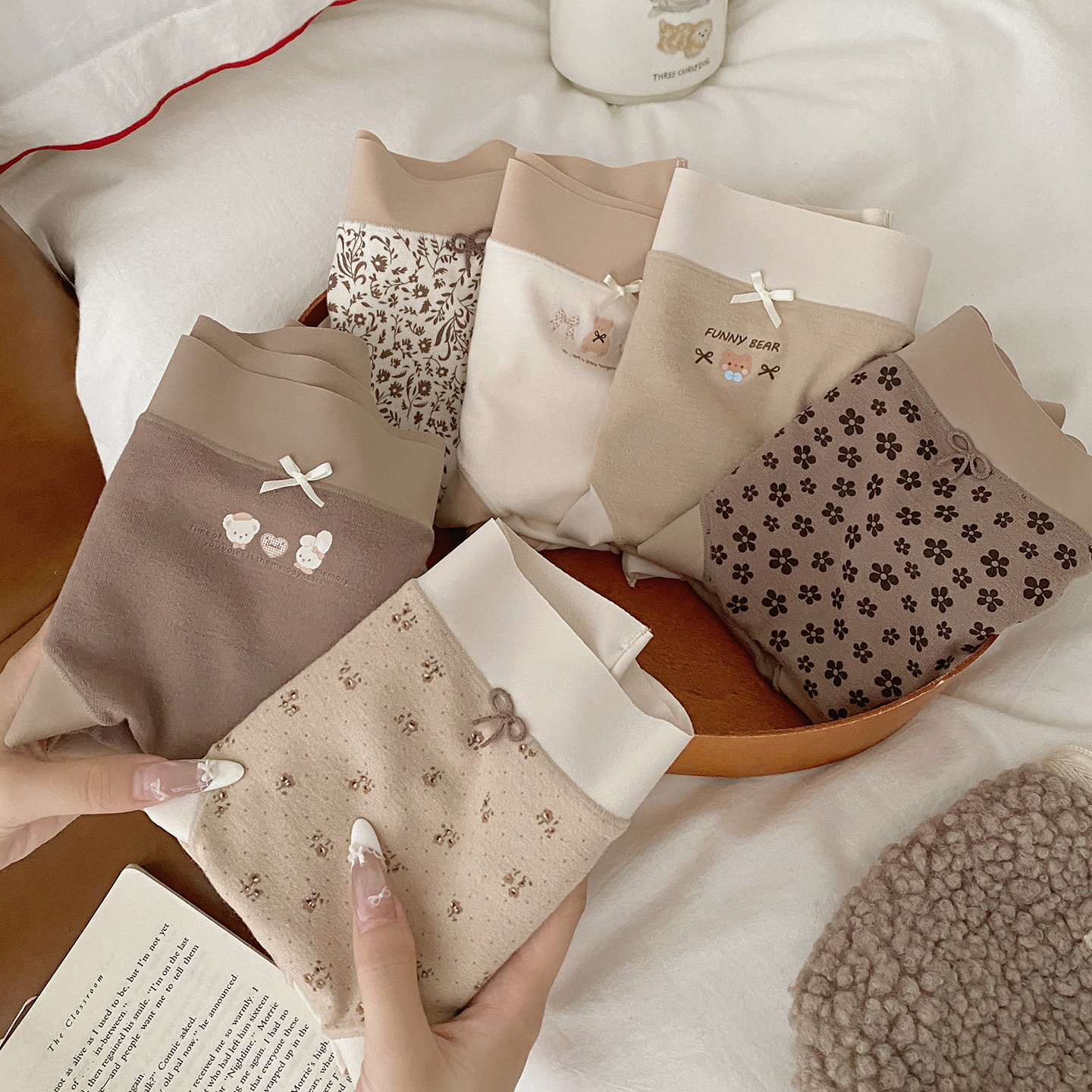 奶茶咖棕调羊绒感磨毛女士三角裤