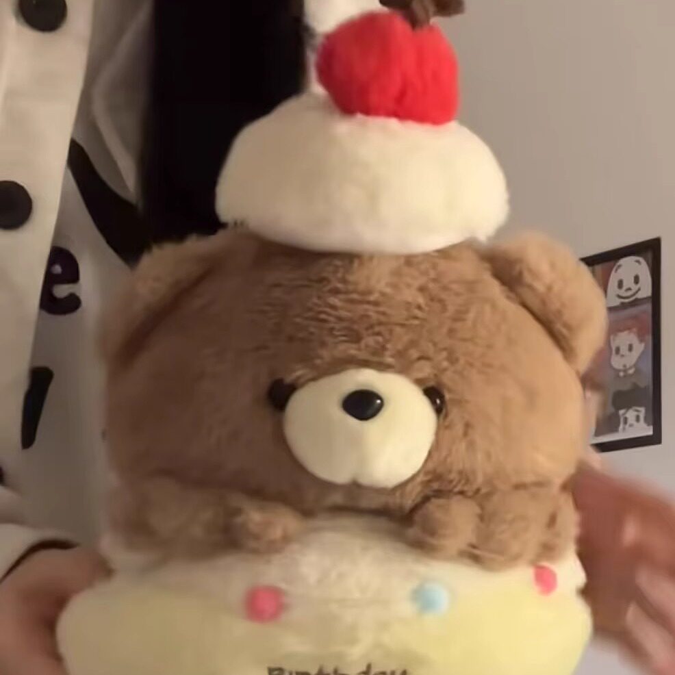 拉开小熊蛋糕毛绒玩具生日快乐抽拉玩偶公仔礼物生日礼物