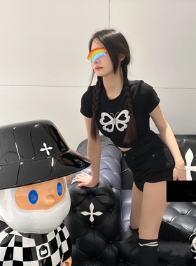 爱心蝴蝶Tee圆领修身复古运动弹力棉爱心短袖打底上衣DT005B