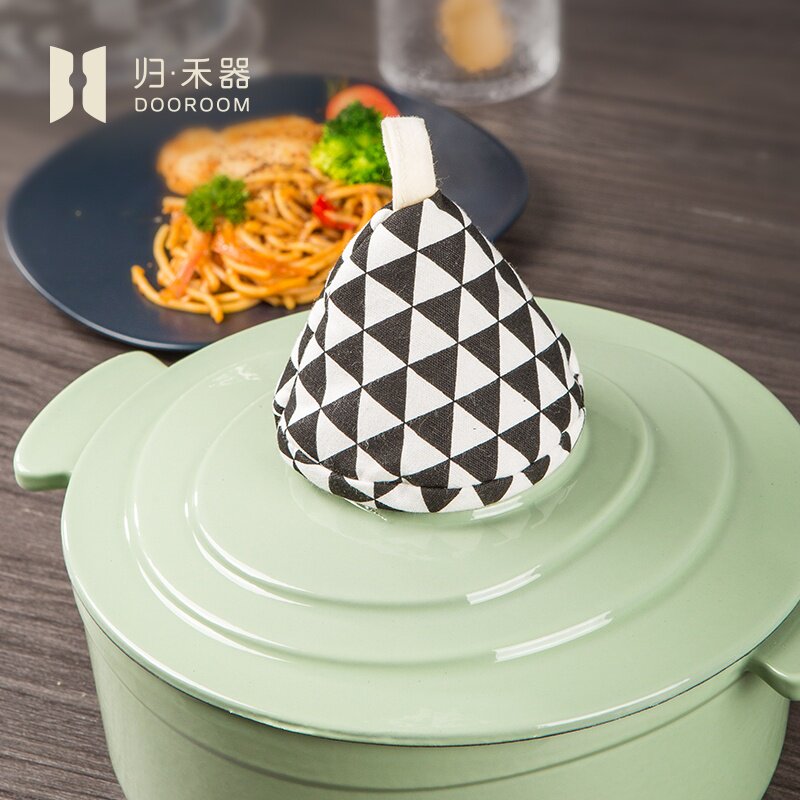 Fabric art Anti scald kitchen triangle Pan handle suspension random a pair Two)in the Kitchen/Cooking utensils , Cooking utensils , Other  category - from Buy2taobao.com to provide professional Taobao agent buy service