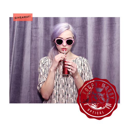 粉红色玻璃片大框太阳镜