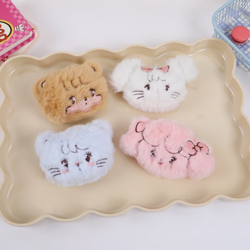 可爱日系Mikko挂件吱吱叫礼物饰品胸针钥匙扣鞋袜帽子伴手礼配饰