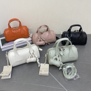 2026春新款 百搭单肩斜挎包腋下手机包保龄球包手提25281 女包时尚