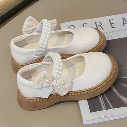 高档巴拉巴柆清货女童鞋子秋季儿童珍珠洋气演出白色皮鞋中大童女