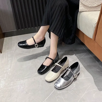 7221惠东达圆方头浅口银色小皮鞋平底内增高软底玛丽珍单鞋女