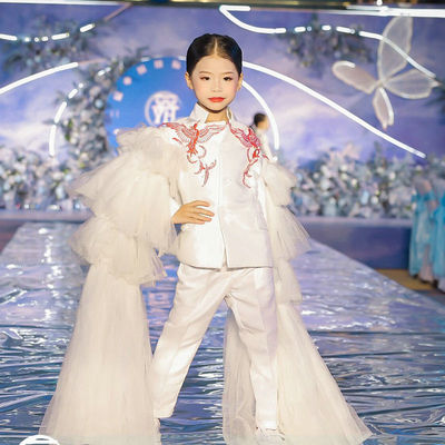 薇设计走秀礼服男女同款