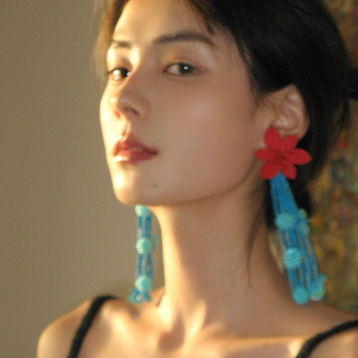 okokk 夸张红色花朵长款流耳环