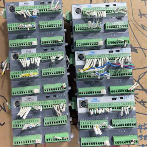 显控plc主机FGRB-C8X8T-2/2、拓展A-E8X8