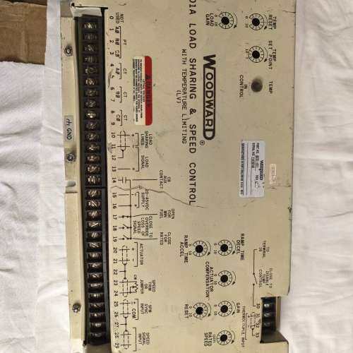 WOODWARD 2301A 负载共享调速控制器，型号827