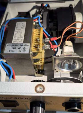 议价瑞士Volpi intralux 4000卤素光源控制器，2议价