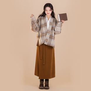 醉雨朵【秋知栗】改良汉服女日常通勤宋制旋裙马面裙秋冬格子外套